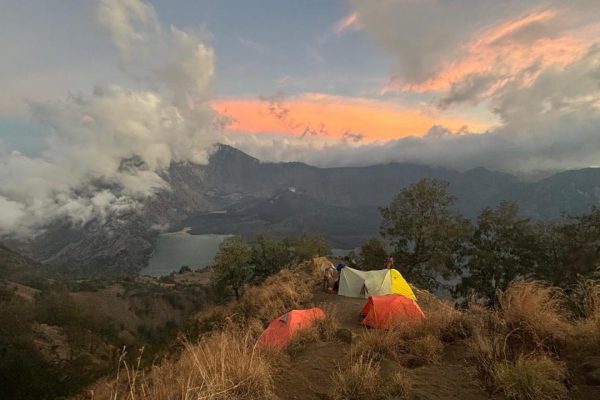 Rinjani Trekking Summit Journey