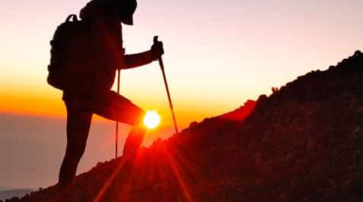 Rinjani Trekking Summit Trail